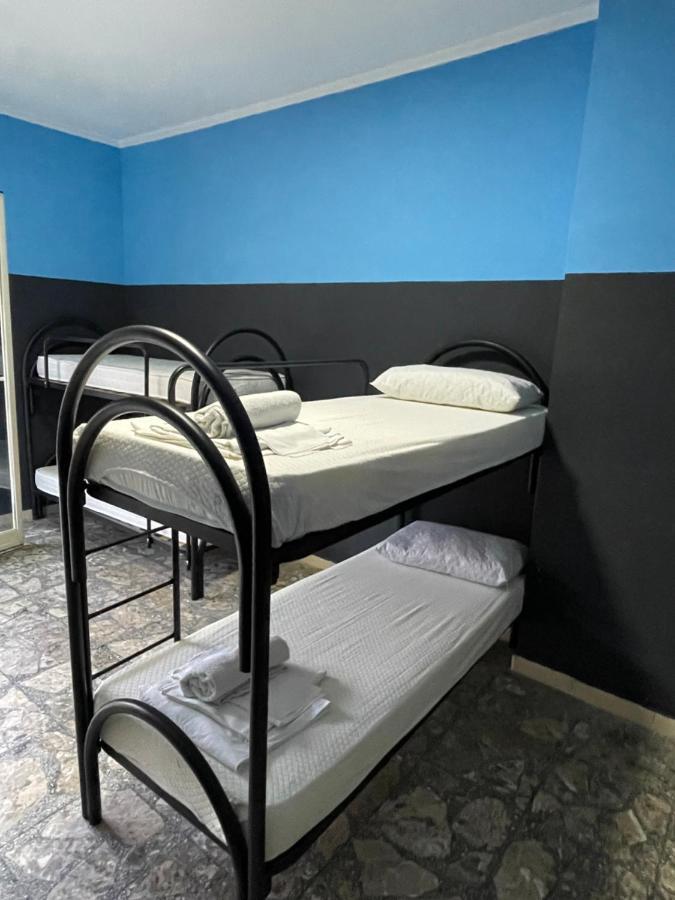 נאפולי Alexander Hostel מראה חיצוני תמונה