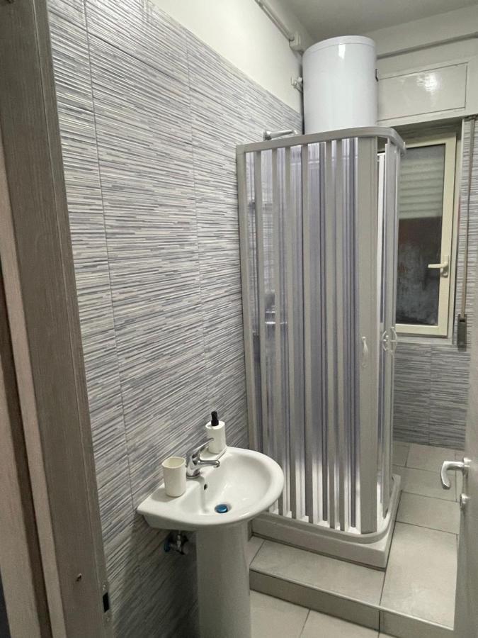 נאפולי Alexander Hostel מראה חיצוני תמונה