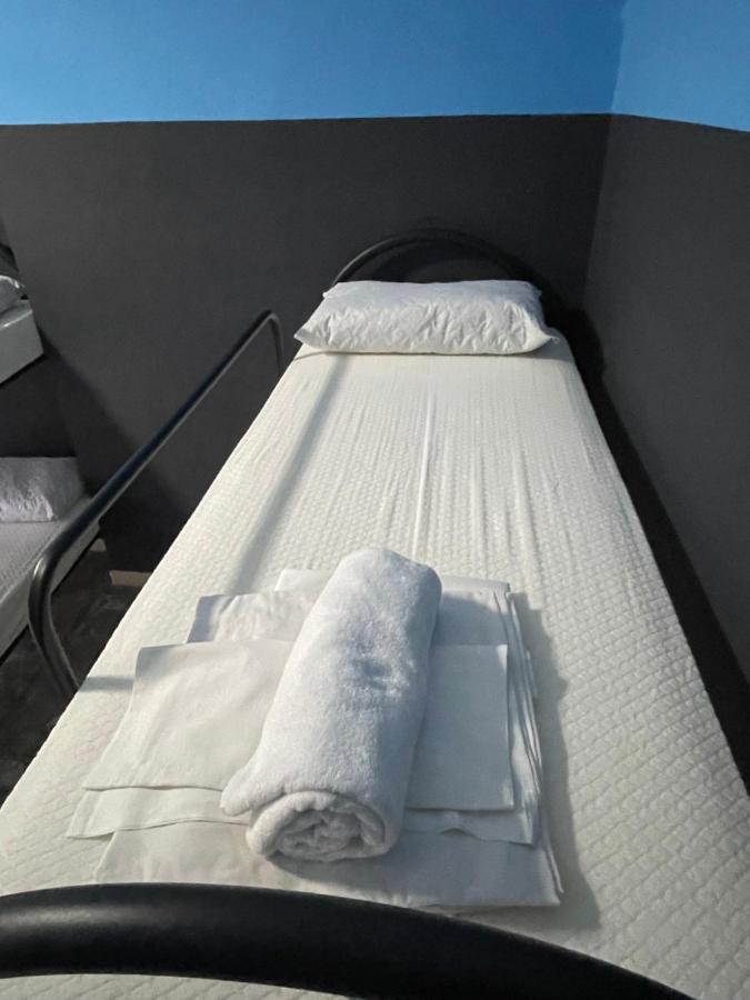 נאפולי Alexander Hostel מראה חיצוני תמונה