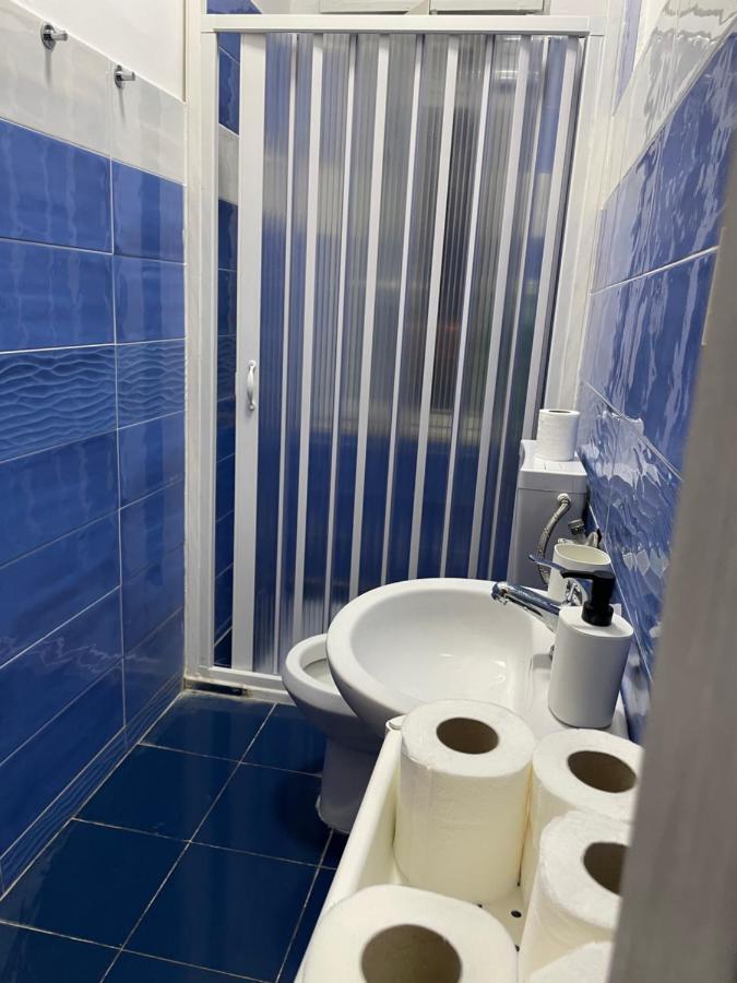 נאפולי Alexander Hostel מראה חיצוני תמונה
