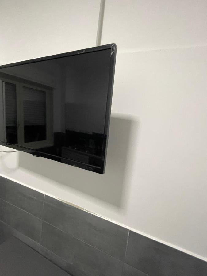 נאפולי Alexander Hostel מראה חיצוני תמונה