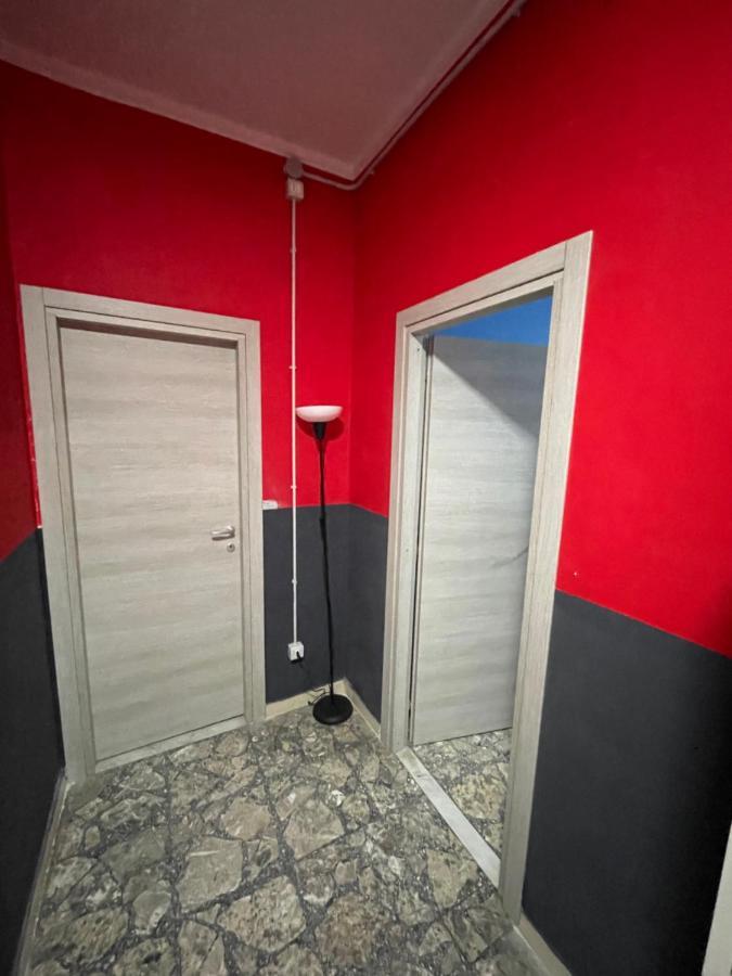 נאפולי Alexander Hostel מראה חיצוני תמונה